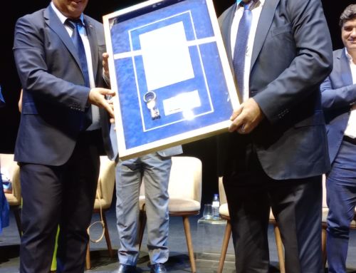 Paredes realizou ontem a sessão solene comemorativa do Feriado Municipal. 
